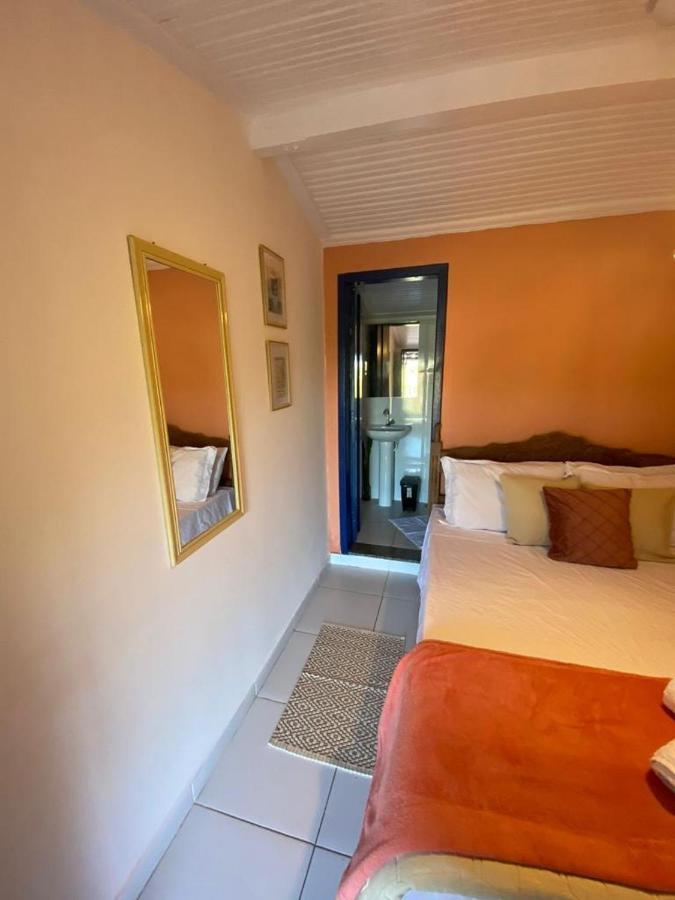 E Hostel Оро Прето Екстериор снимка